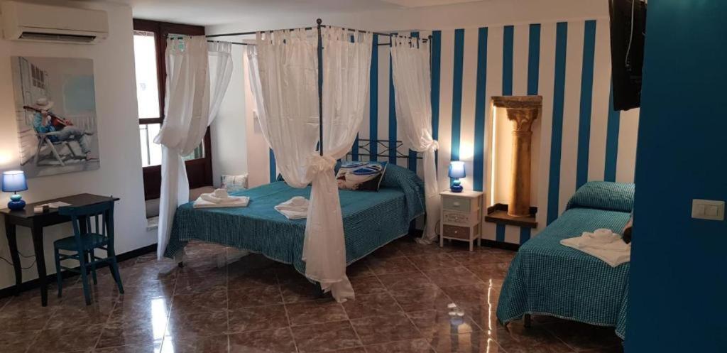 Suite Palazzo Luciani Salerno Zewnętrze zdjęcie