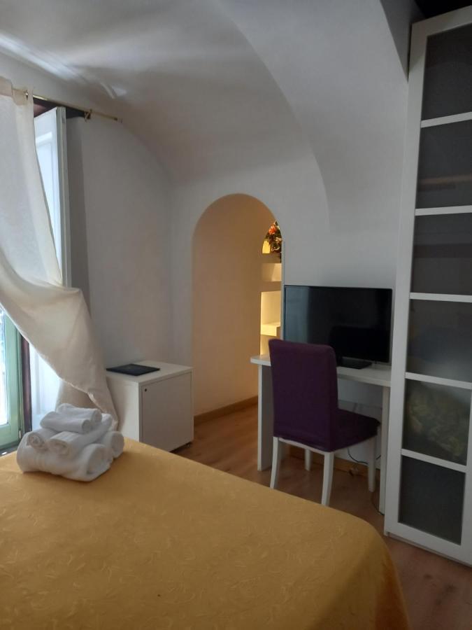 Suite Palazzo Luciani Salerno Zewnętrze zdjęcie