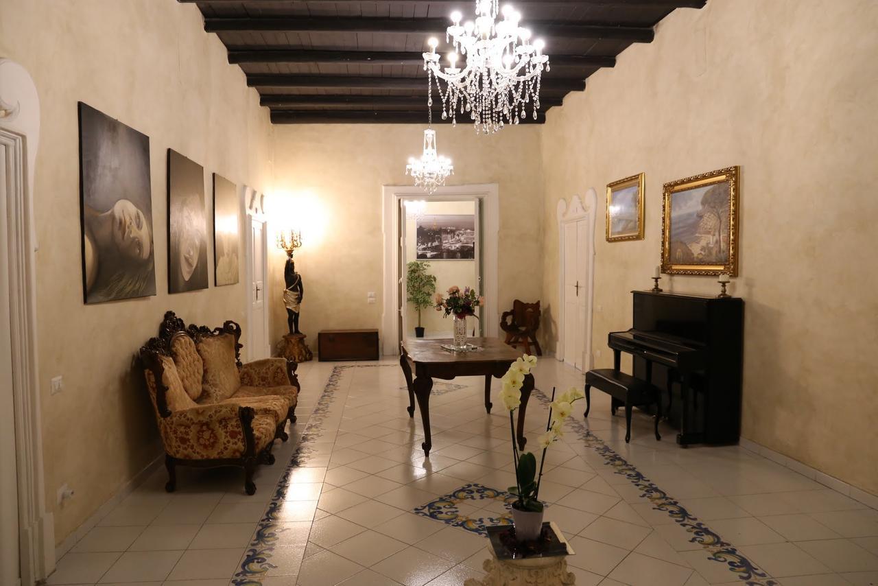 Suite Palazzo Luciani Salerno Zewnętrze zdjęcie